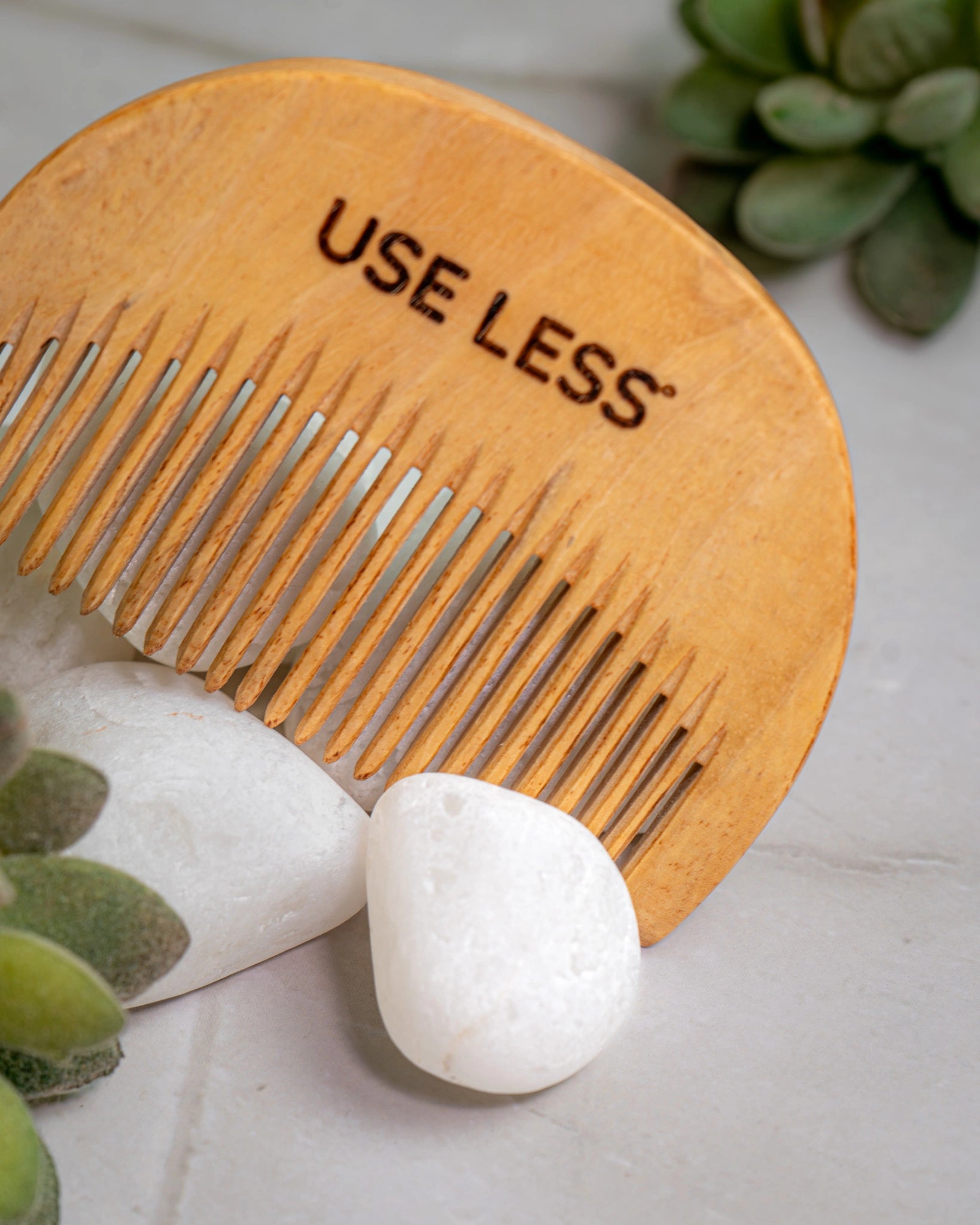 Eco-friendly bamboo beard comb. Sustainable, plastic-free grooming accessory for smooth and healthy beards.