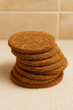 Eco-friendly scrubber pads for sustainable, zero-waste cleaning, durable and reusable for kitchen and household use.