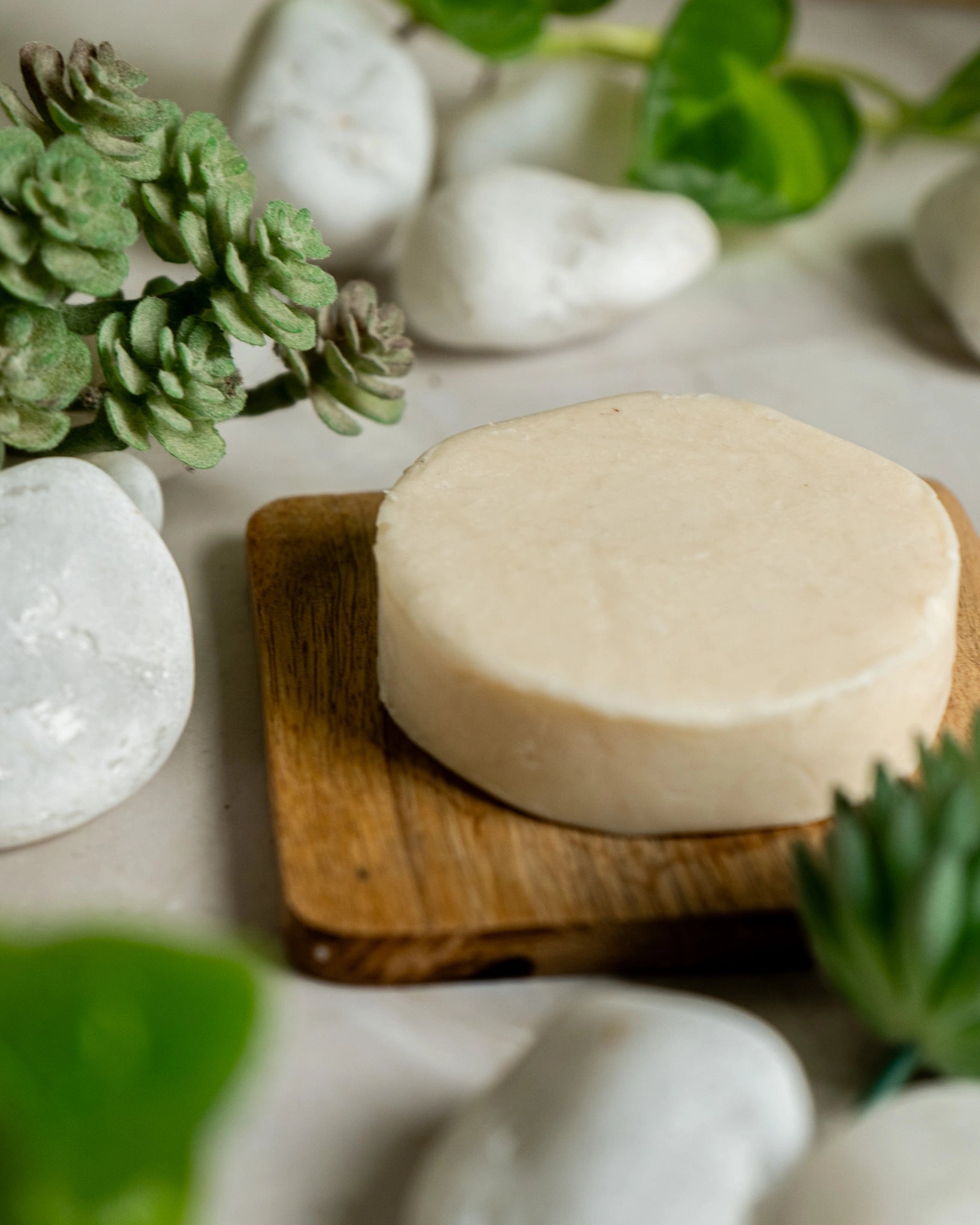 Natural shaving soap bar. Eco-friendly, plastic-free alternative for smooth and sustainable shaving.