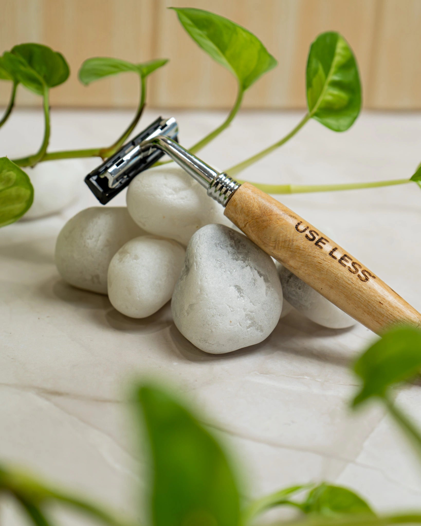Sustainable wooden razor. Eco-friendly, reusable, plastic-free shaving tool for a zero-waste grooming routine.